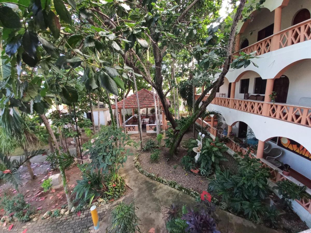 Residencial Estephany Sosúa 외부 사진
