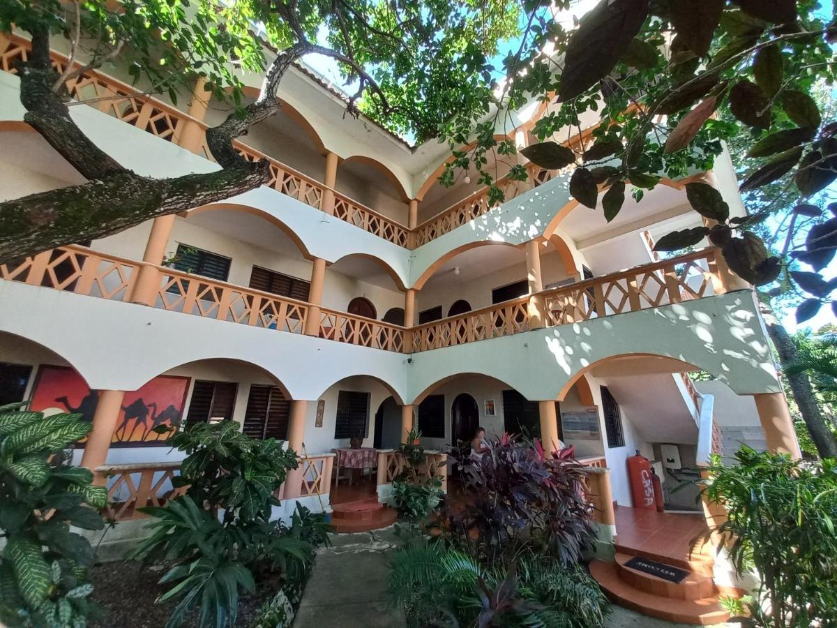Residencial Estephany Sosúa 외부 사진